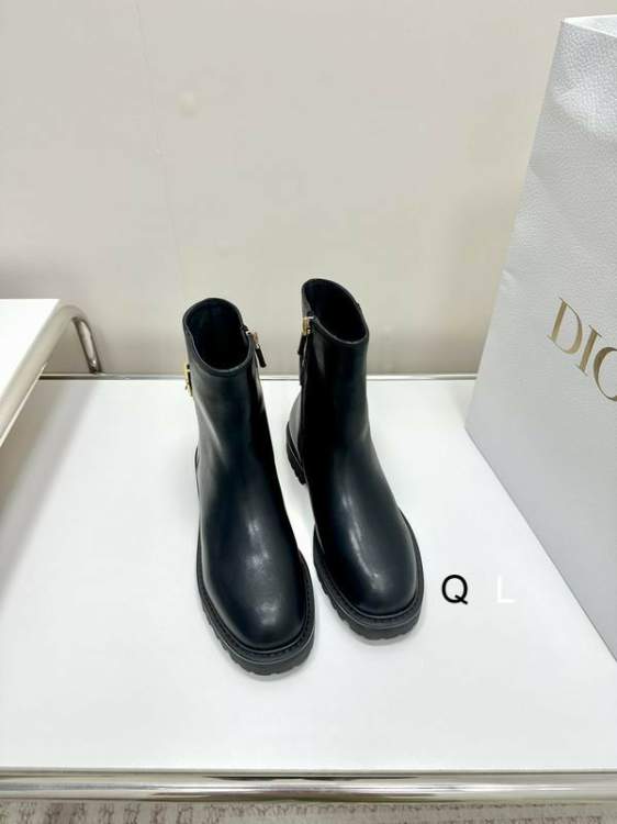 Picture of Dior Shoes _SKUDiorsz35-40LL12023504